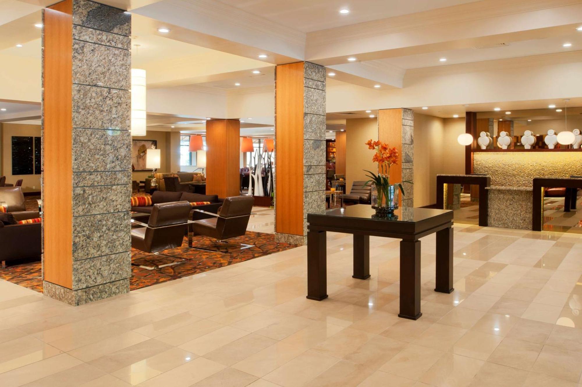 Doubletree By Hilton Hotel St. Louis - Chesterfield Extérieur photo