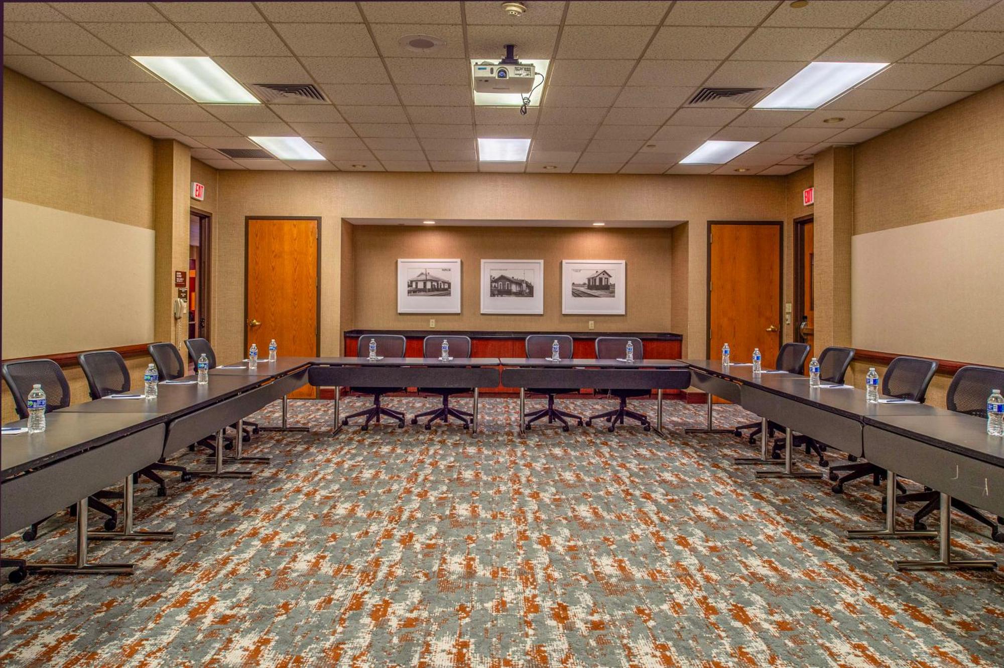 Doubletree By Hilton Hotel St. Louis - Chesterfield Extérieur photo